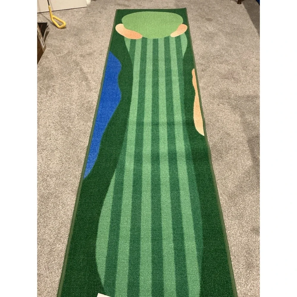 Callaway Golf branded putting mat, detailed fairway design with a putting green